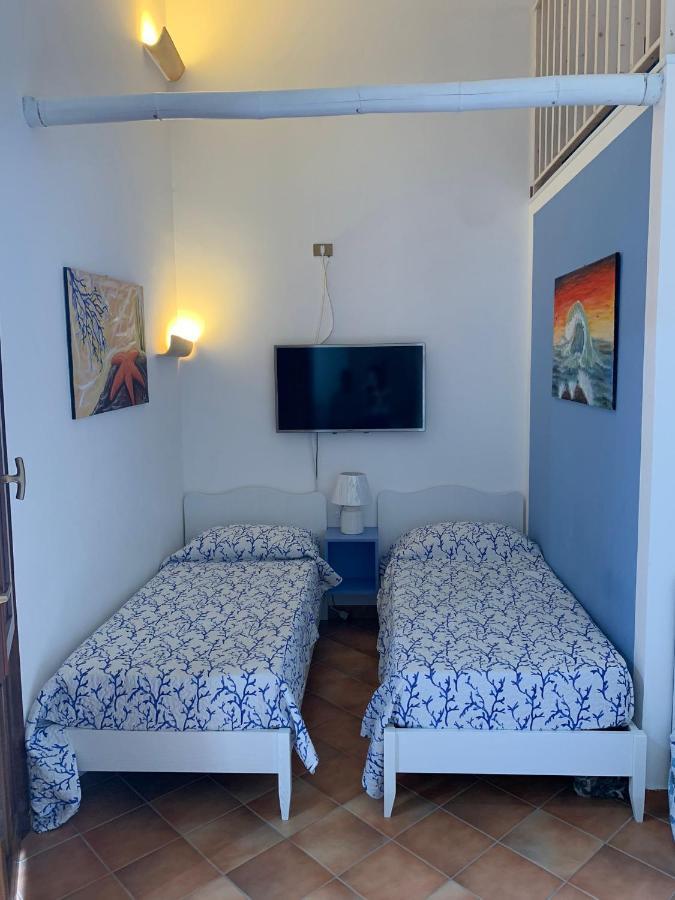 Apartment With Terraces And Private Jacuzzi - San Vito 400M From Beach San Vito Lo Capo Ngoại thất bức ảnh
