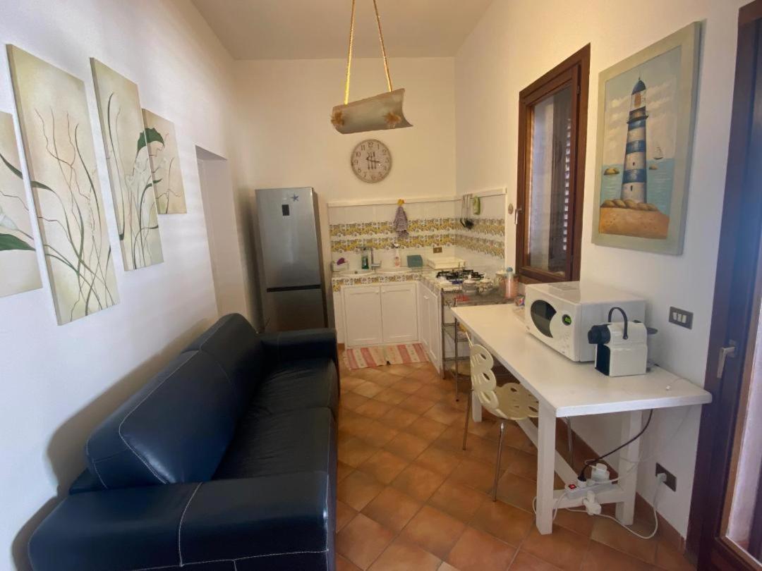 Apartment With Terraces And Private Jacuzzi - San Vito 400M From Beach San Vito Lo Capo Ngoại thất bức ảnh